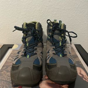 Merrell Hiking Boots 5.5M